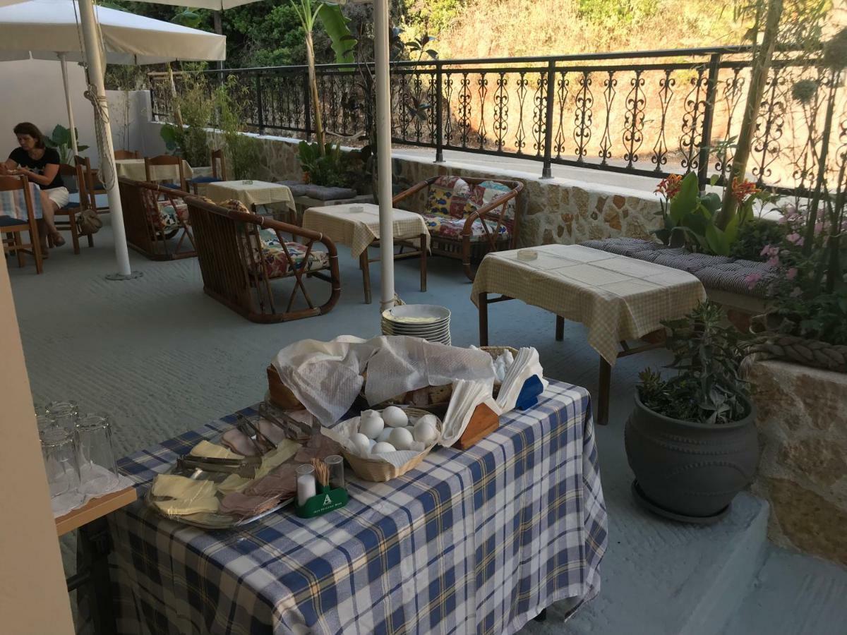波罗斯 Michaela酒店 外观 照片